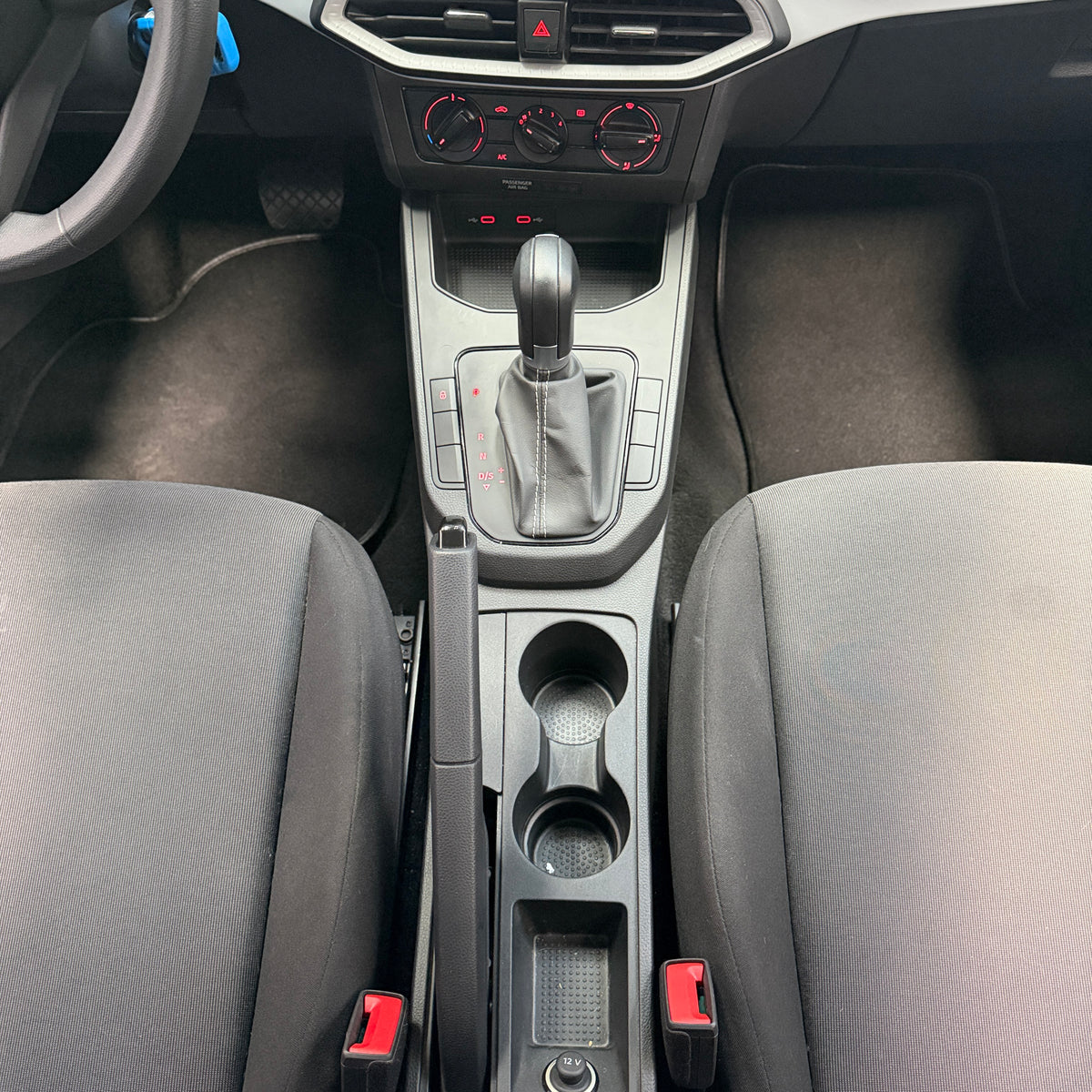 SEAT IBIZA XM 2025 USADO 40.000 KM