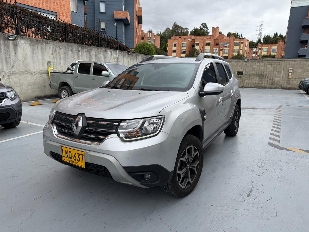 RENAULT DUSTER ICONIC 4X4 2023 USADA 23.000 KM