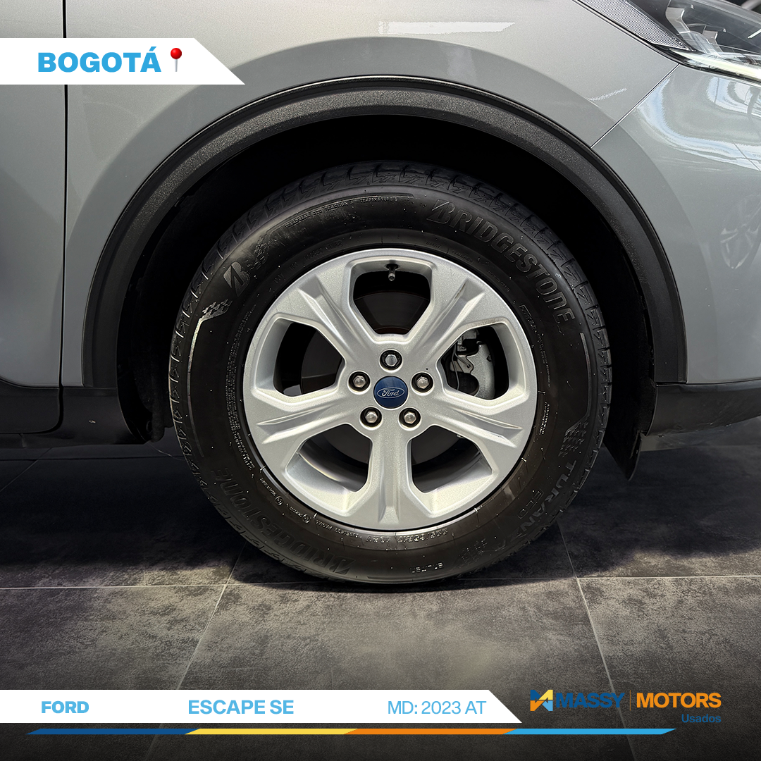 FORD ESCAPE SE 2023 USADA 40.000 KM