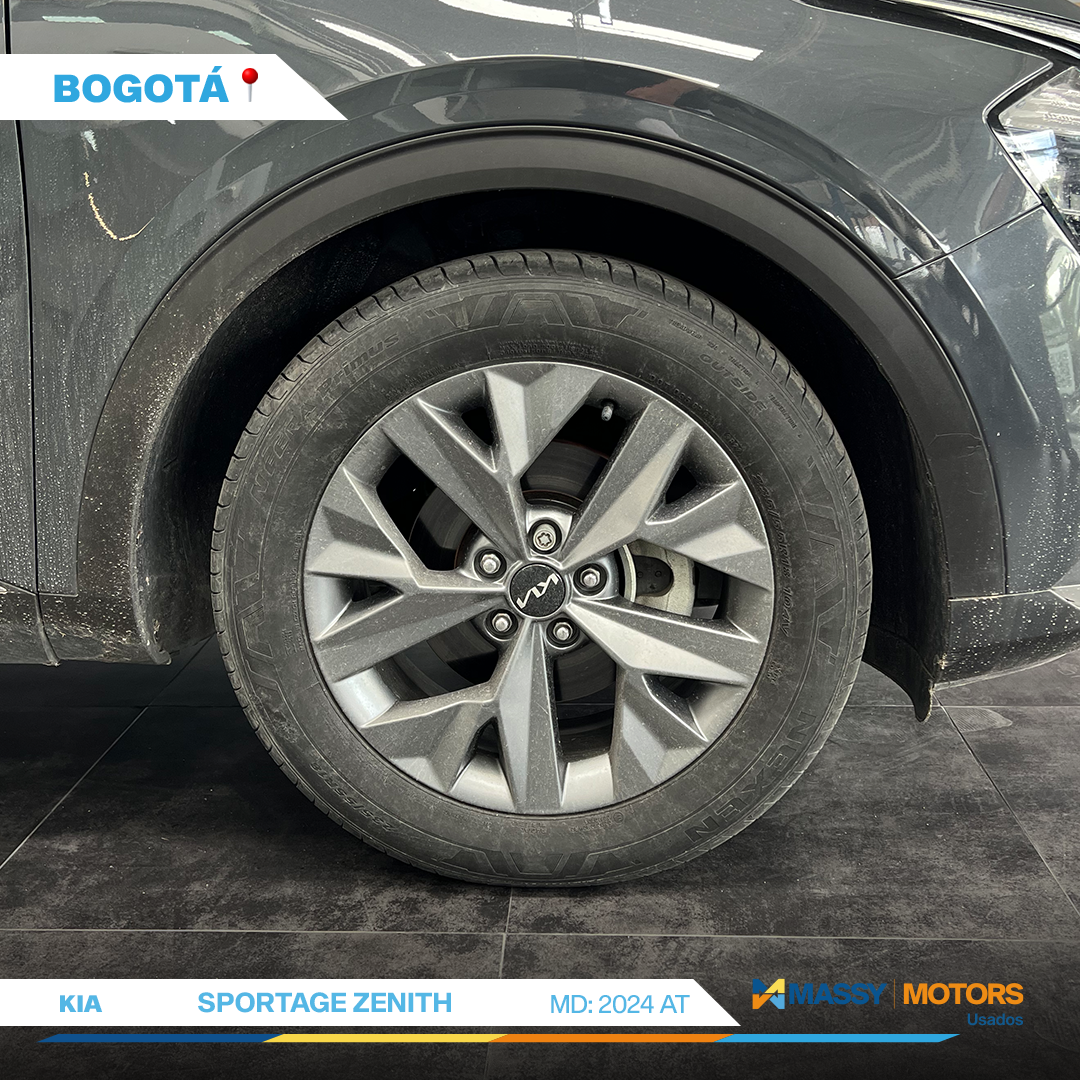 KIA SPORTAGE ZENITH 2024 USADA 20.000 KM