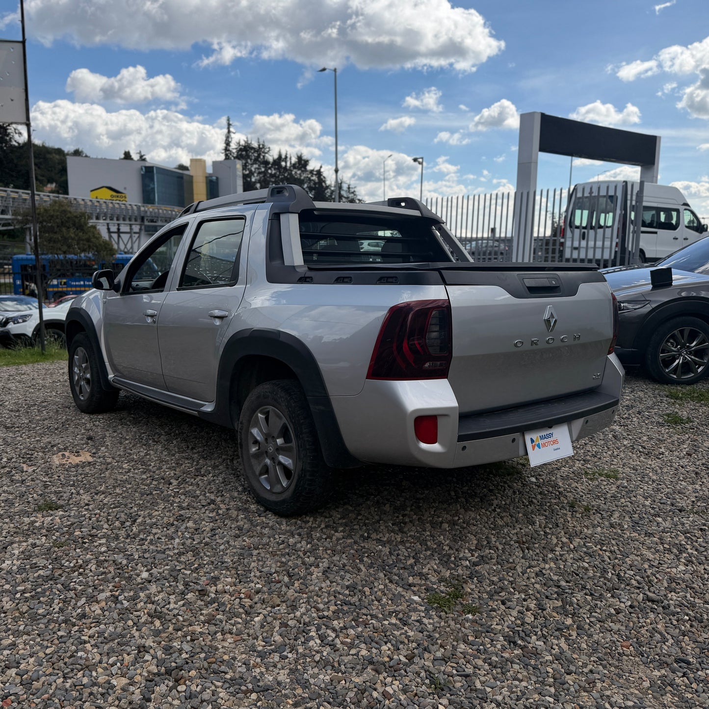 RENAULT DUSTER OROCH INTENS 2022 USADA 48.000 KM
