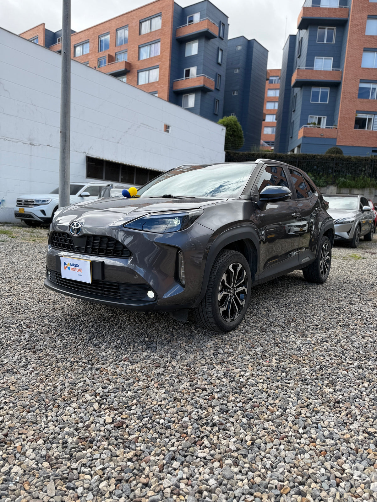 TOYOTA YARIS CROSS HEV XS 2022 USADO 57.000 KM