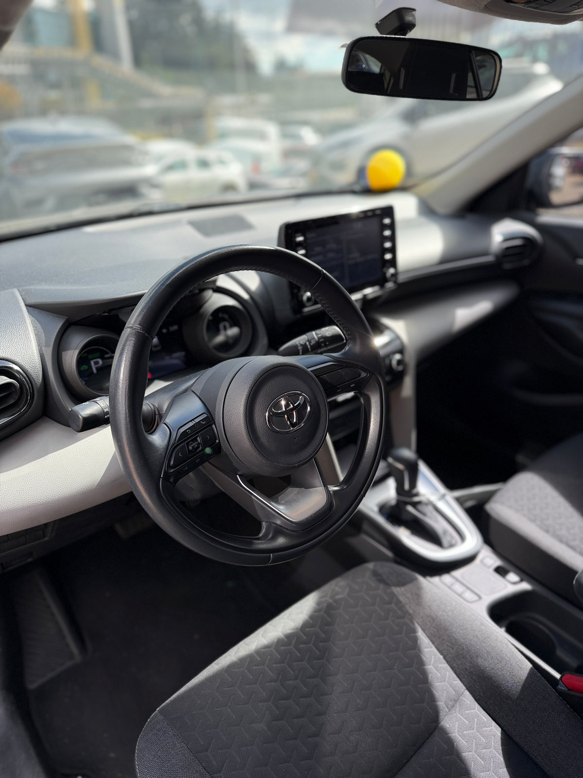 TOYOTA YARIS CROSS HEV XS 2022 USADO 57.000 KM