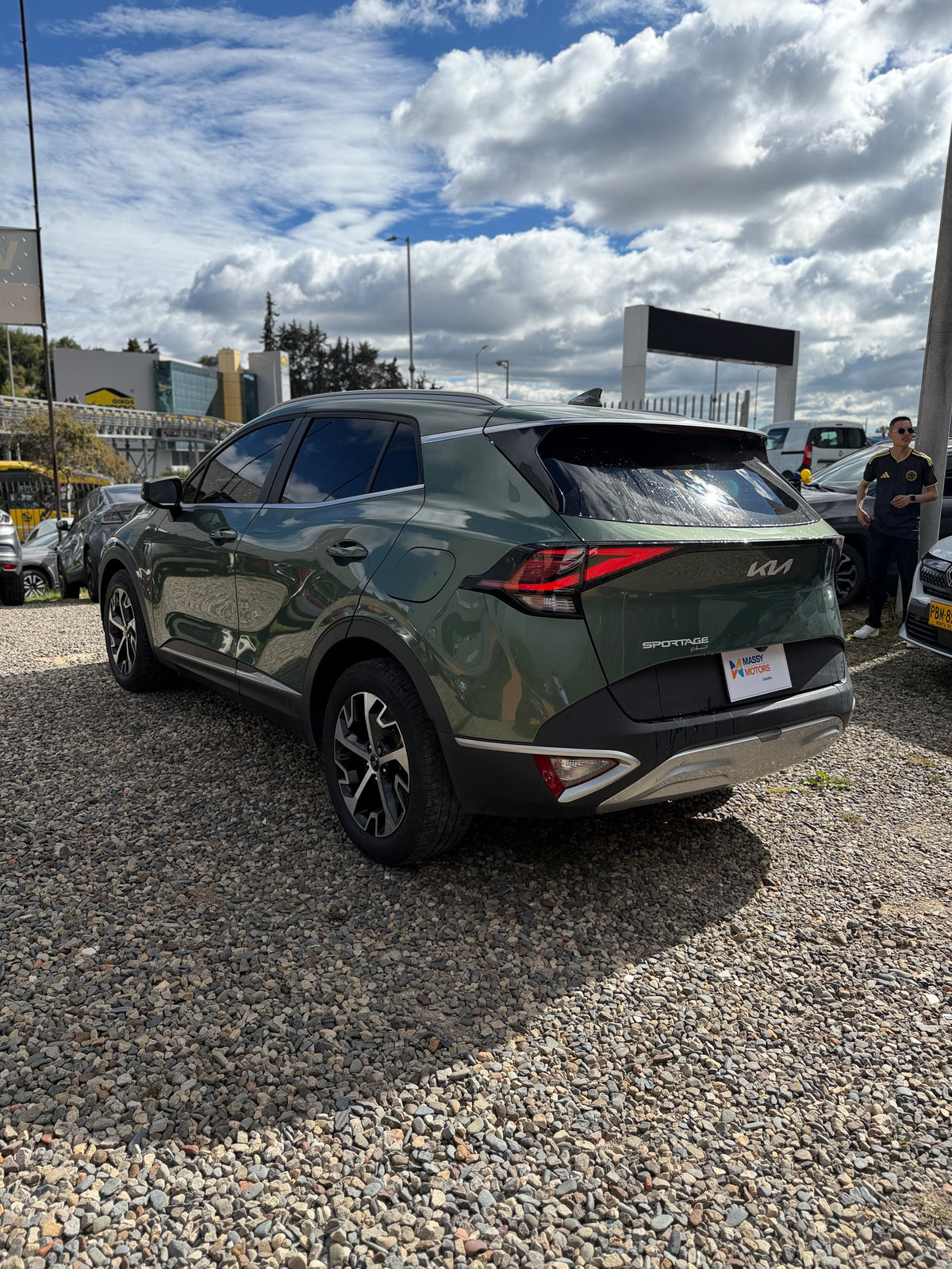 KIA SPORTAGE 2.0L 2023 USADA 56.000 KM