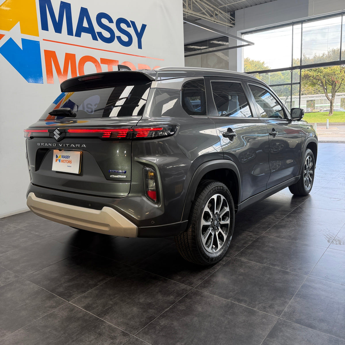 SUZUKI GRAND VITARA HYBRID 2024 USADA 36.000 KM