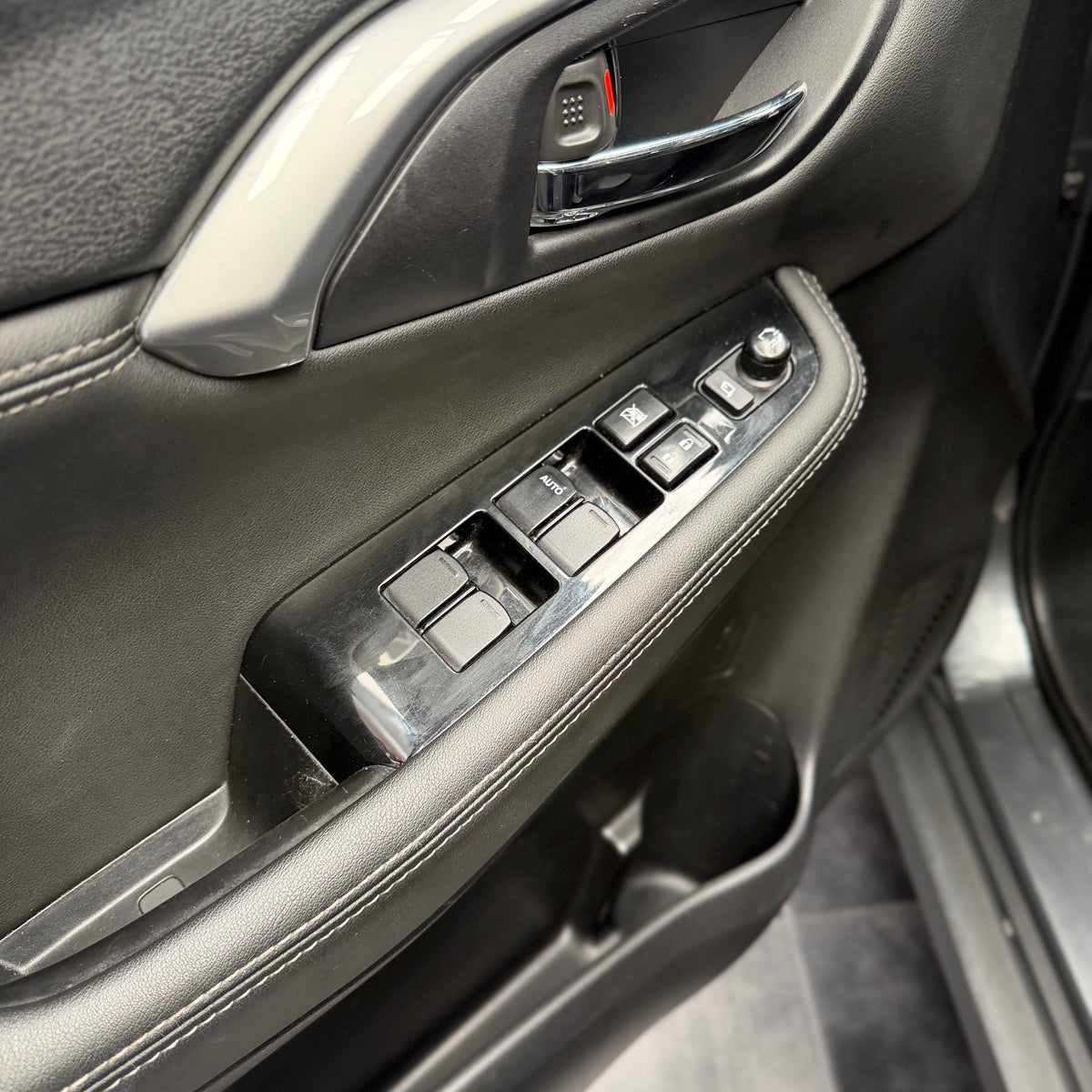 SUZUKI GRAND VITARA HYBRID 2024 USADA 36.000 KM