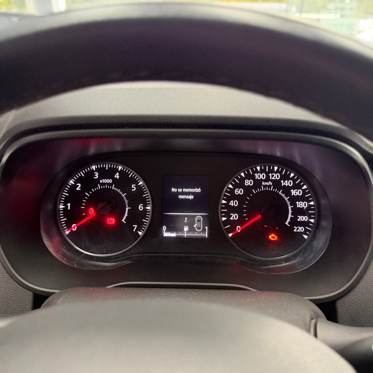 RENAULT DUSTER INTENS 4X2 2022 USADA 35.000 KM