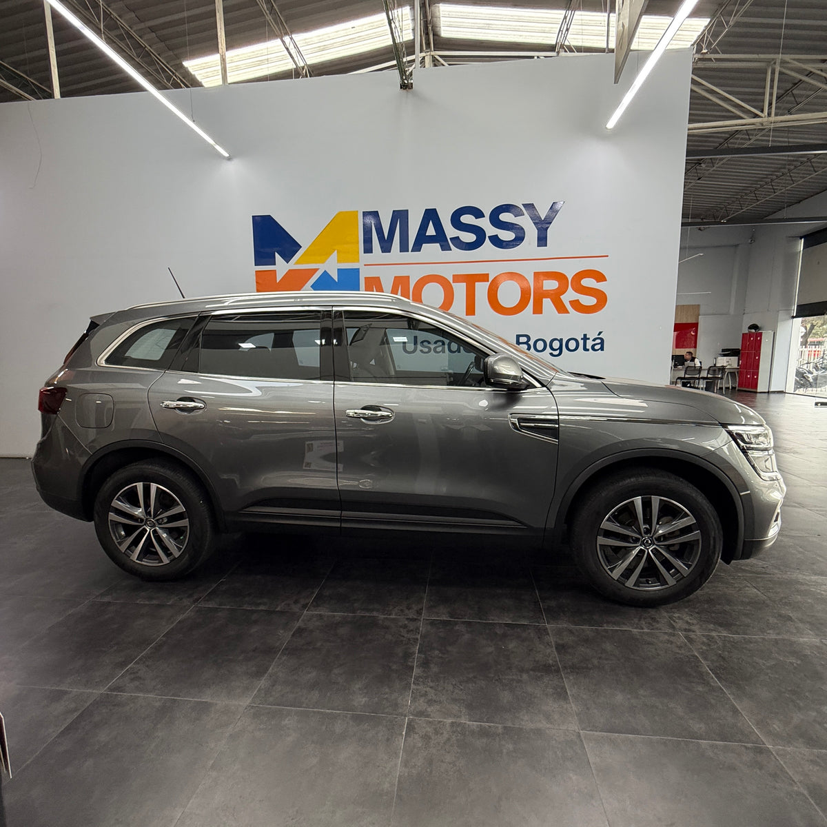 RENAULT NEW KOLEOS ZEN 2022 USADA 30.000 KM