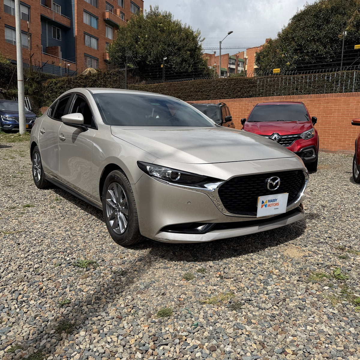 MAZDA 3 TOURING 2025 21.000 KM