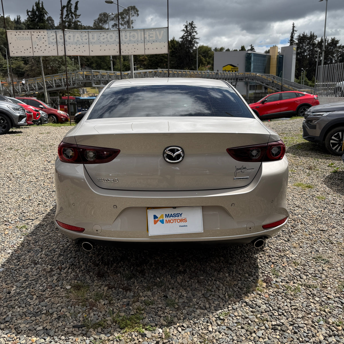 MAZDA 3 TOURING 2025 21.000 KM