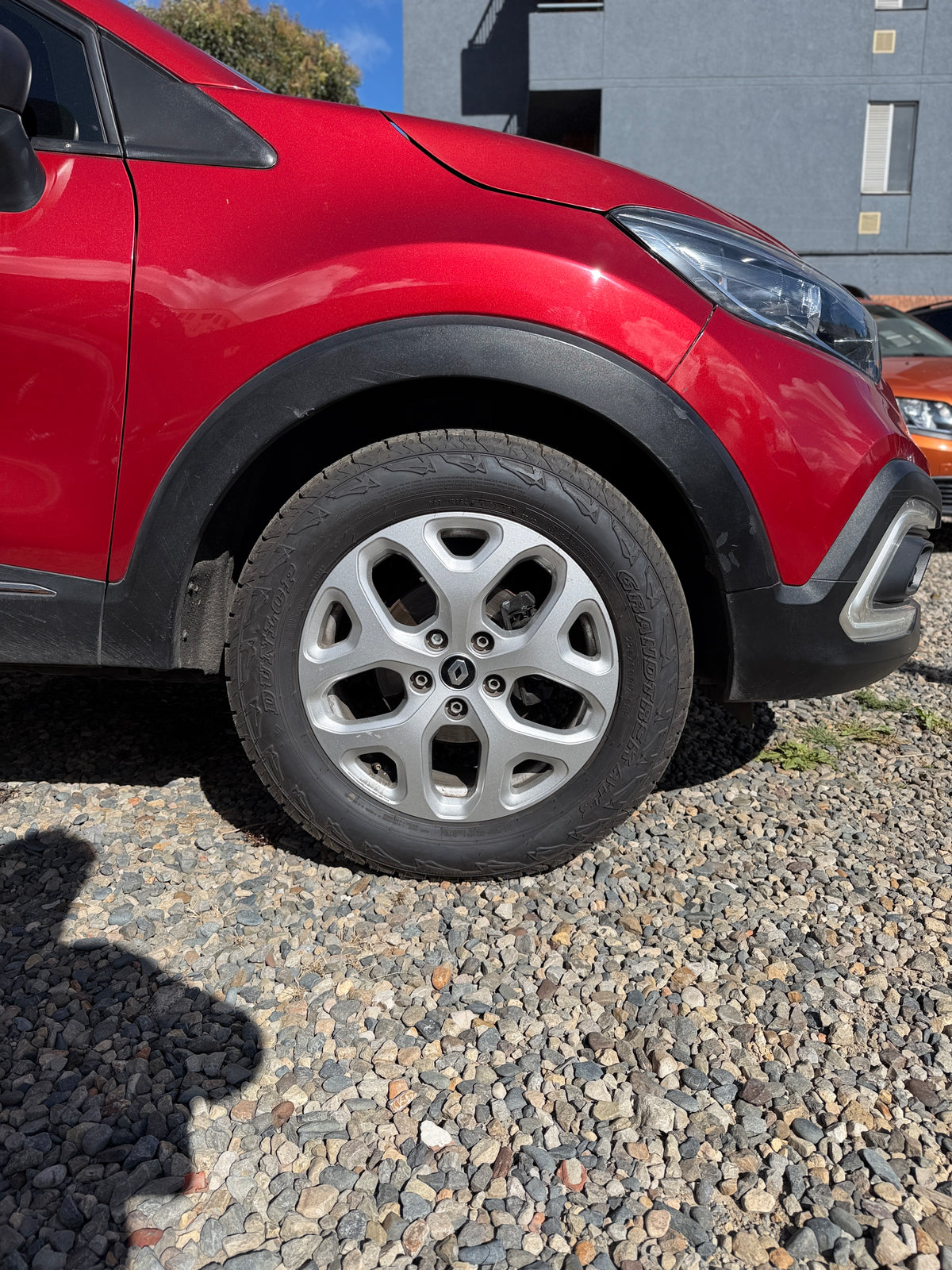 RENAULT CAPTUR ZEN 2023 USADA 57.000