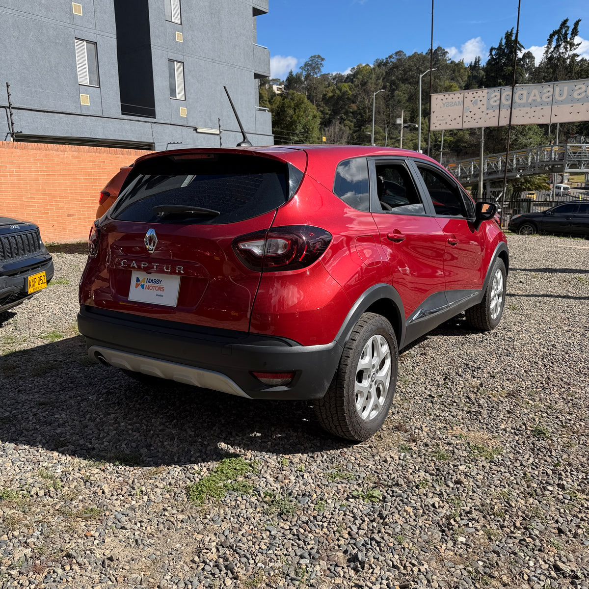 RENAULT CAPTUR ZEN 2023 USADA 57.000