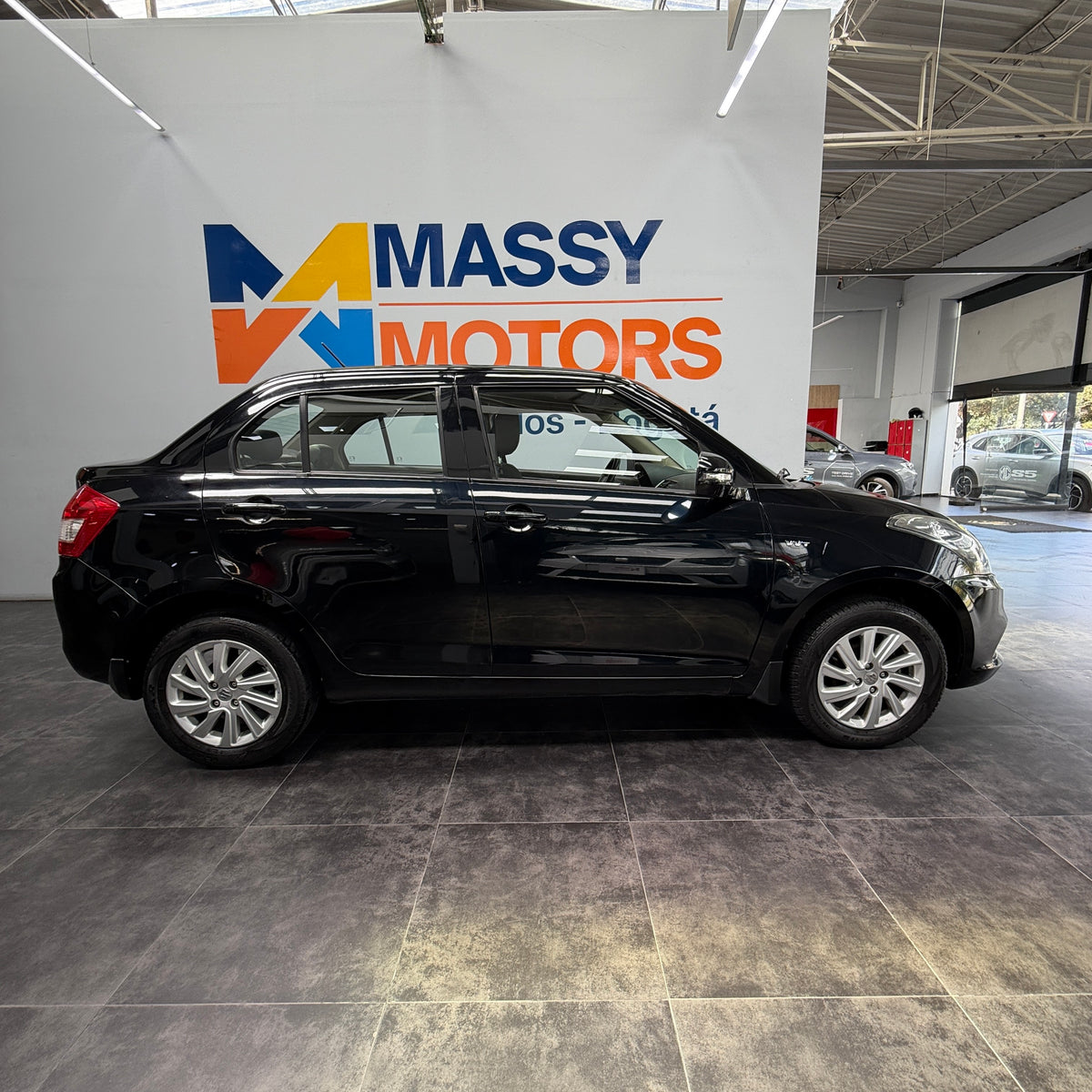 SUZUKI SWIFT DZIRE 2016 USADO 36.000 KM