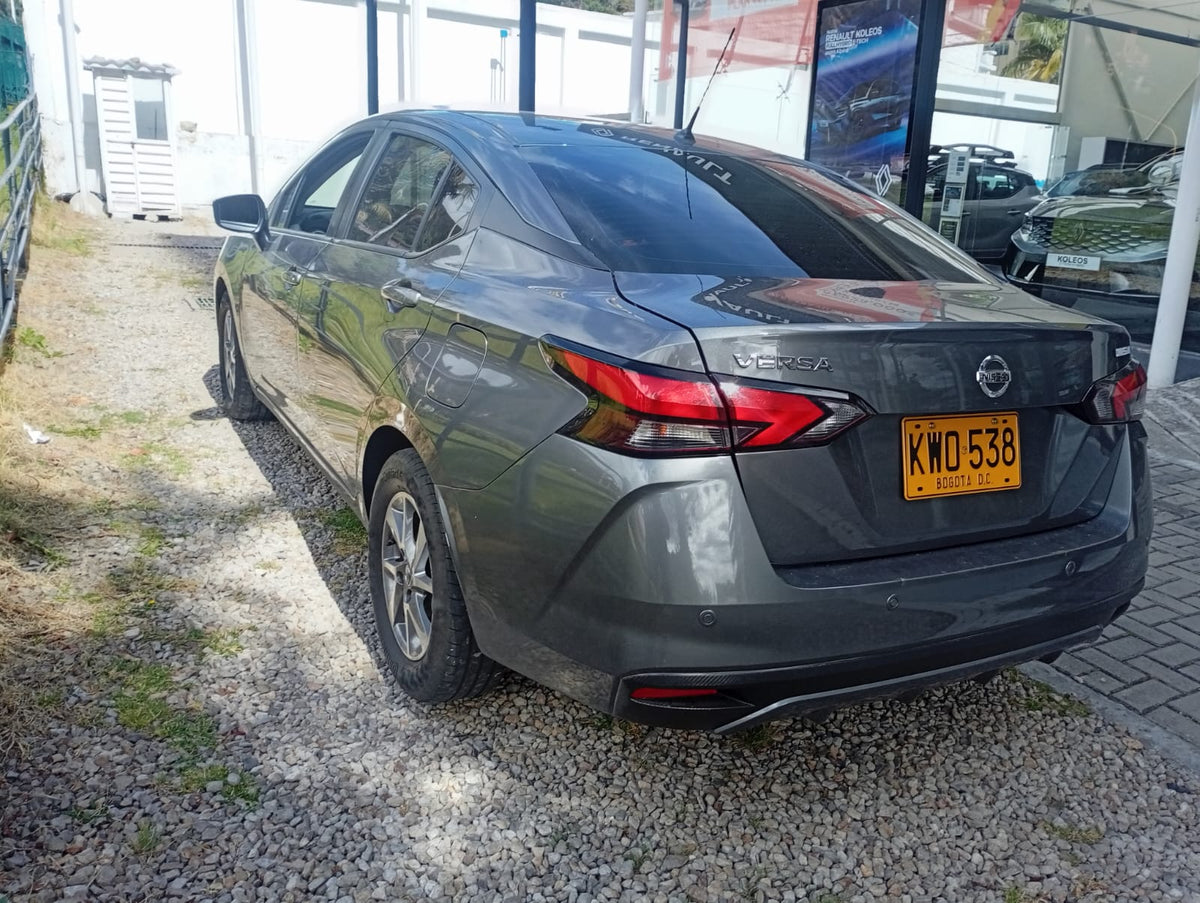 NISSAN VERSA SENSE 2022 USADO 47.000 KM