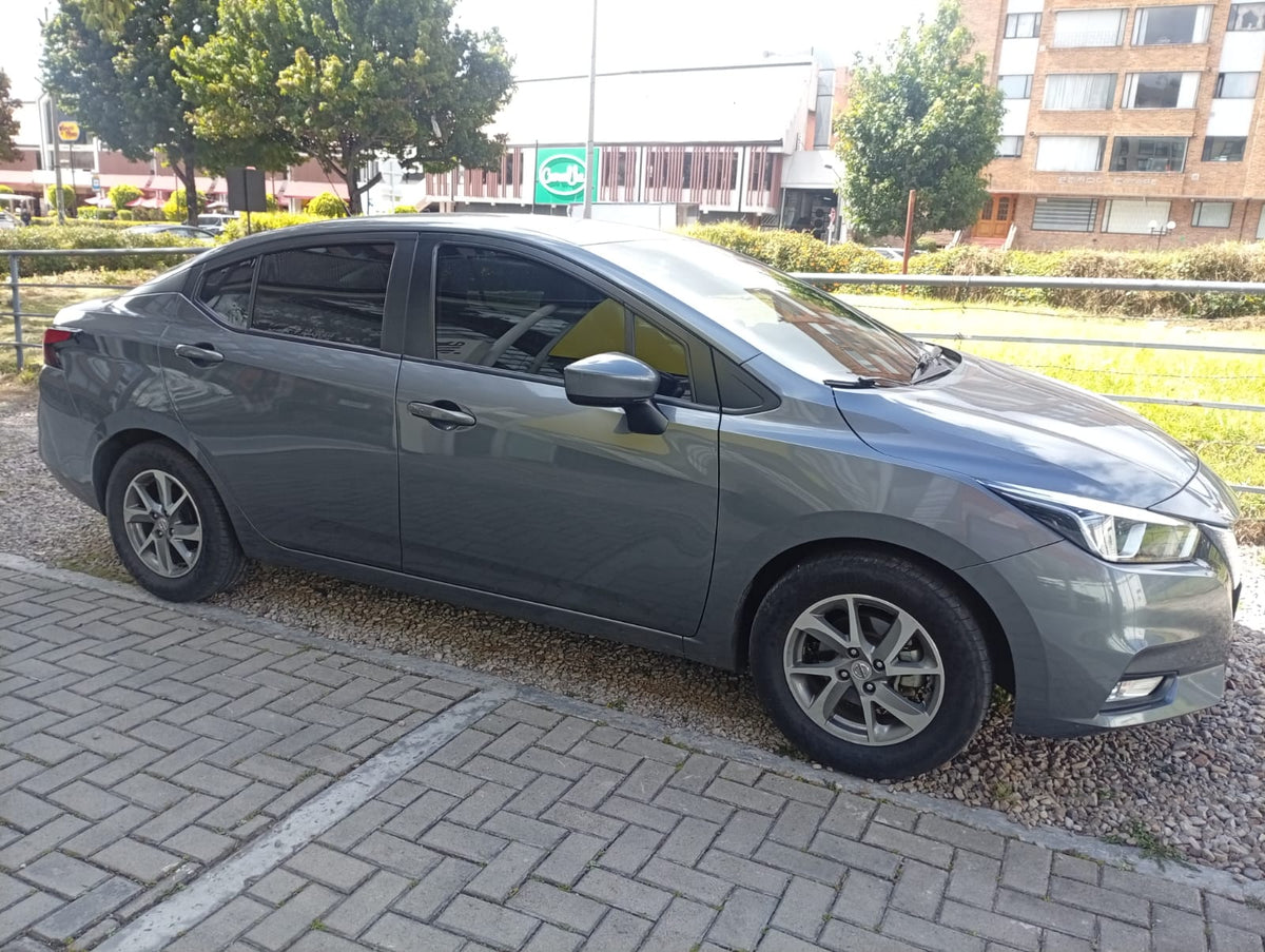 NISSAN VERSA SENSE 2022 USADO 47.000 KM