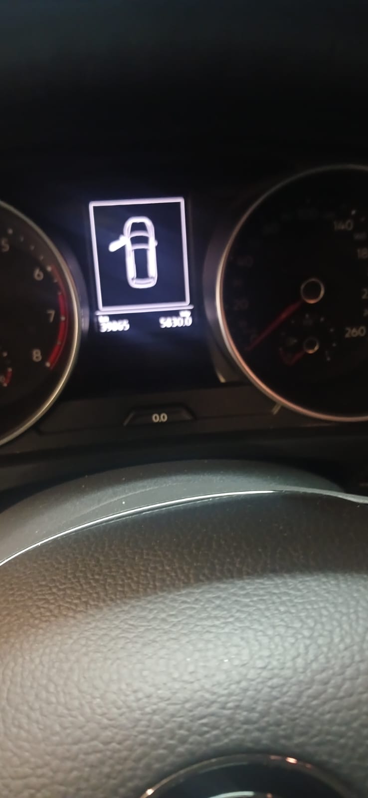 VOLKSWAGEN TIGUAN ALLSPACE TRENDLINE 2018 USADA 40.000 KM
