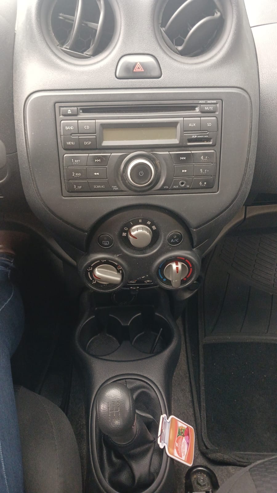 NISSAN MARCH ACTIVE 2015 USADO 78.000 KM